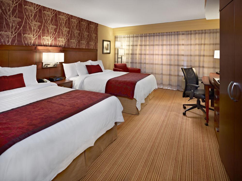 Hotel Courtyard By Marriott Edmonton West Zewnętrze zdjęcie