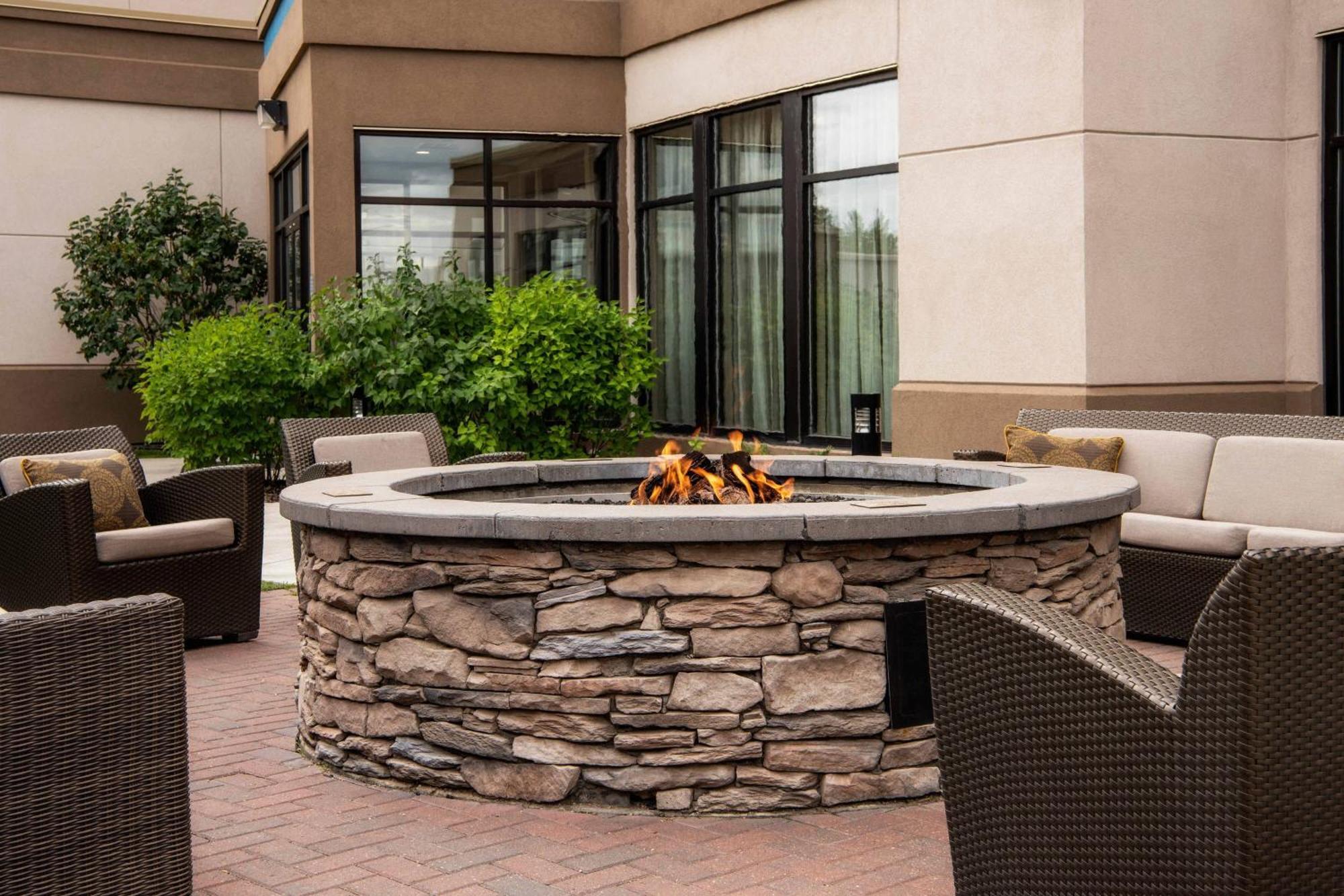 Hotel Courtyard By Marriott Edmonton West Zewnętrze zdjęcie
