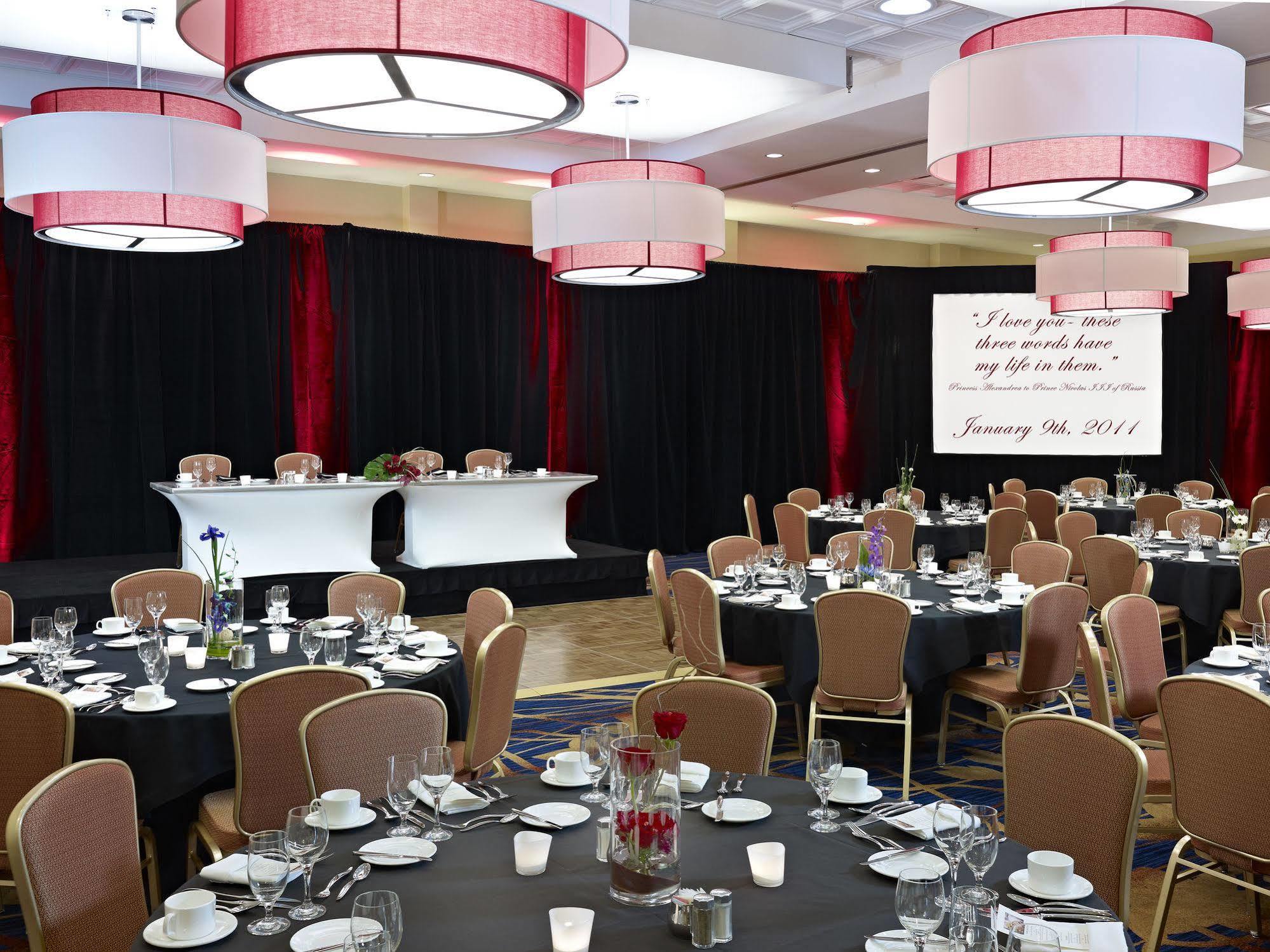 Hotel Courtyard By Marriott Edmonton West Zewnętrze zdjęcie