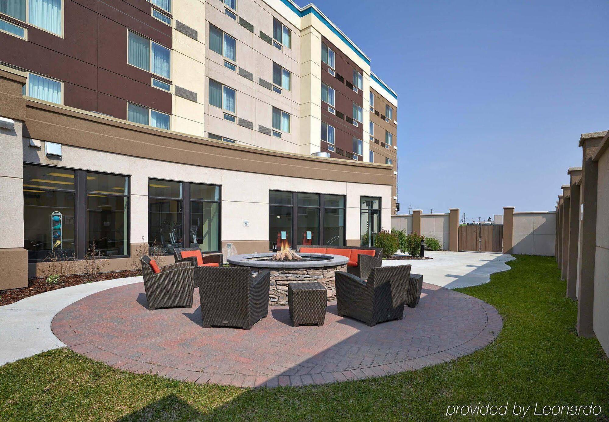 Hotel Courtyard By Marriott Edmonton West Zewnętrze zdjęcie